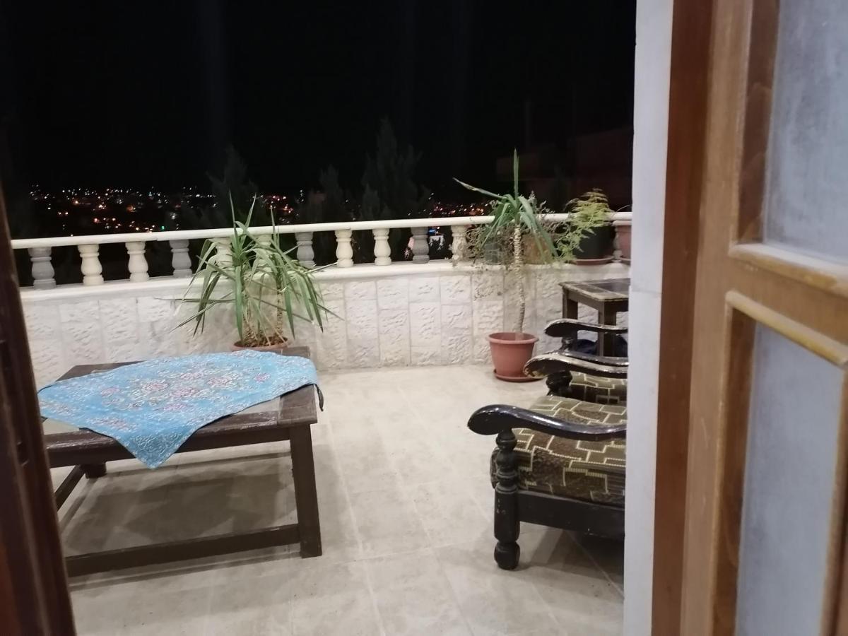 Jasmine'S House Apartman Dzseras Kültér fotó